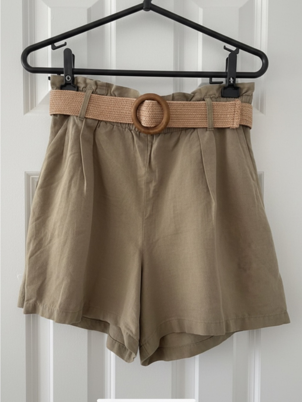 Zara khaki linen Shorts with Woven Tan Belt